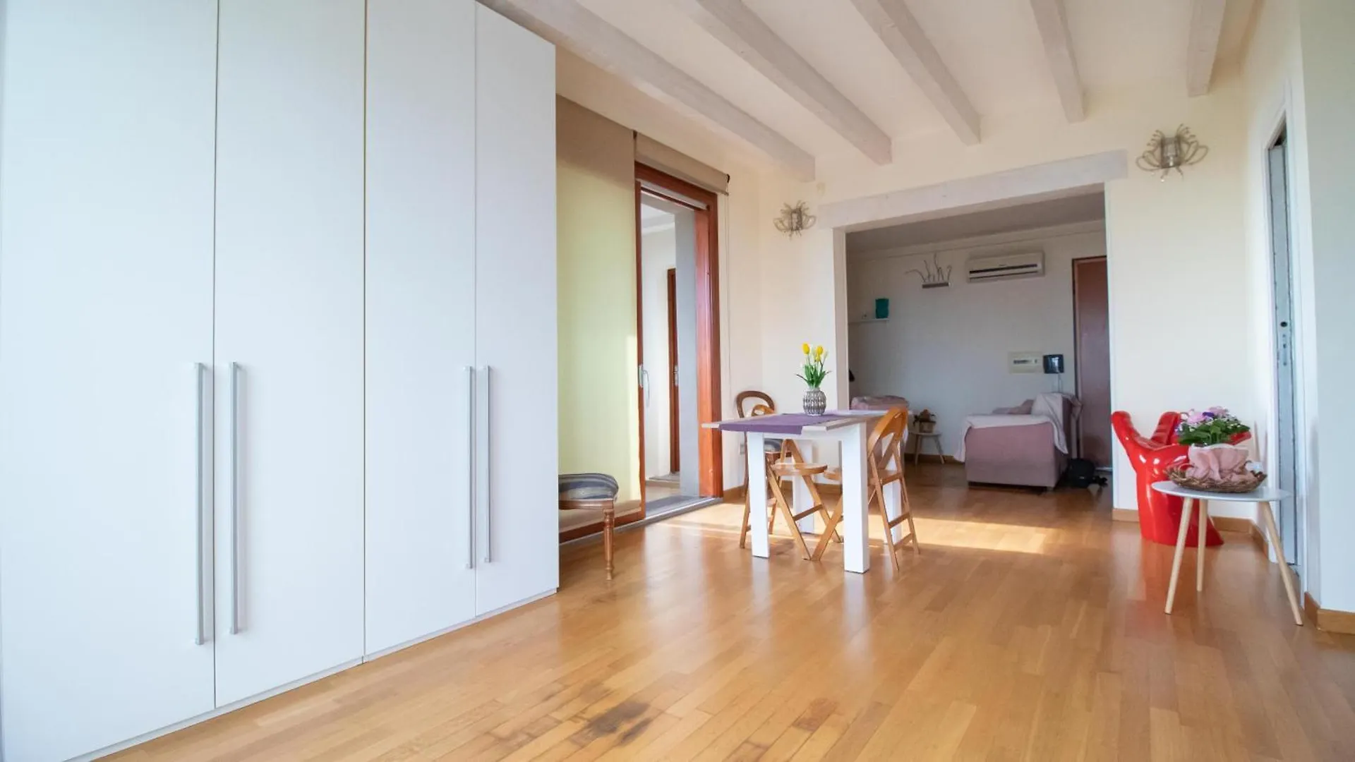 Апартаменты Loft Luce Кальяри